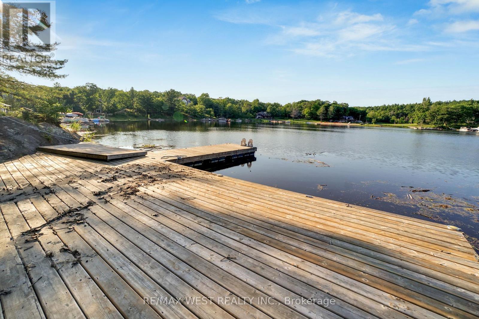 18 Inverlochy Road, Carling, Ontario  P0G 1G0 - Photo 17 - X12294716