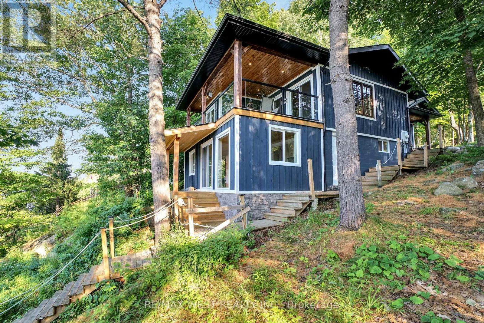18 Inverlochy Road, Carling, Ontario  P0G 1G0 - Photo 2 - X12294716
