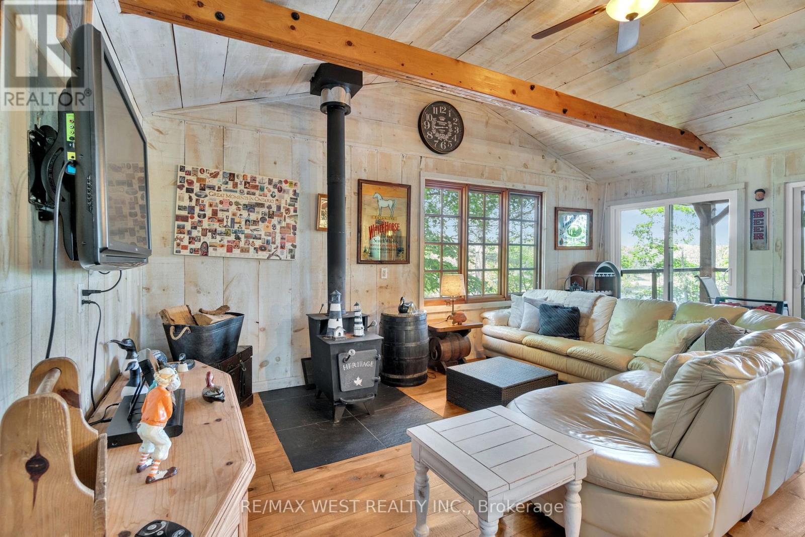 18 Inverlochy Road, Carling, Ontario  P0G 1G0 - Photo 20 - X12294716