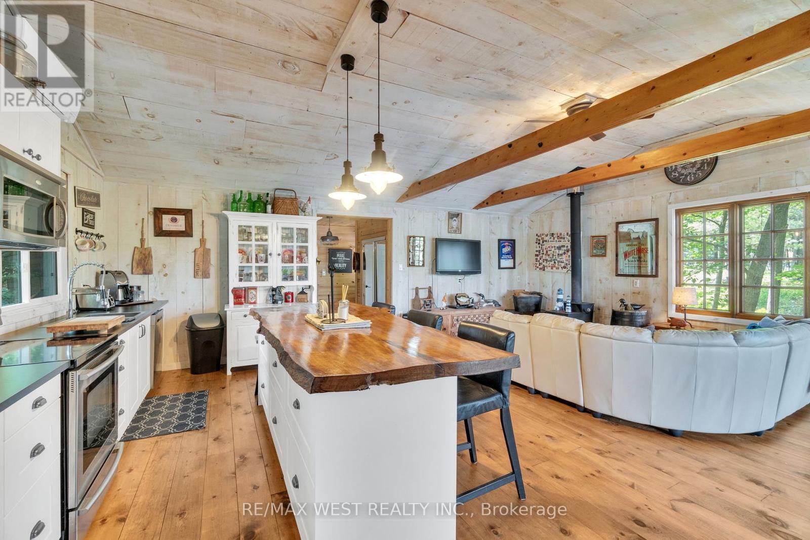 18 Inverlochy Road, Carling, Ontario  P0G 1G0 - Photo 26 - X12294716