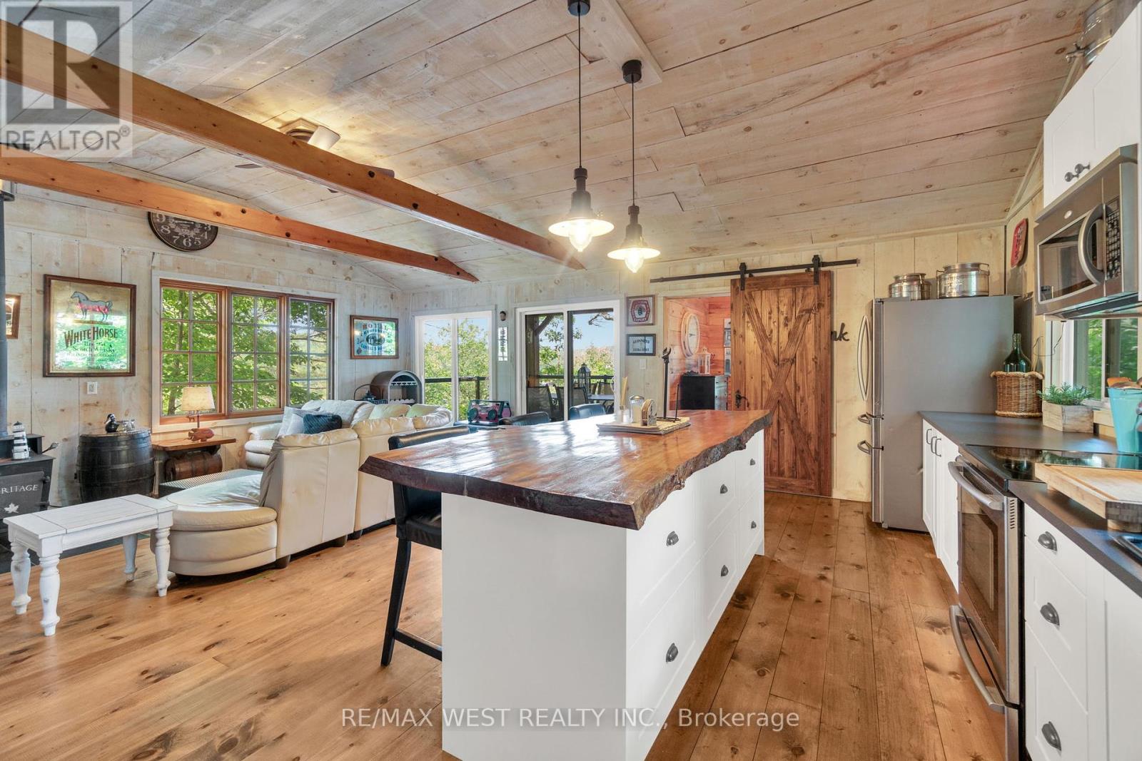 18 Inverlochy Road, Carling, Ontario  P0G 1G0 - Photo 27 - X12294716