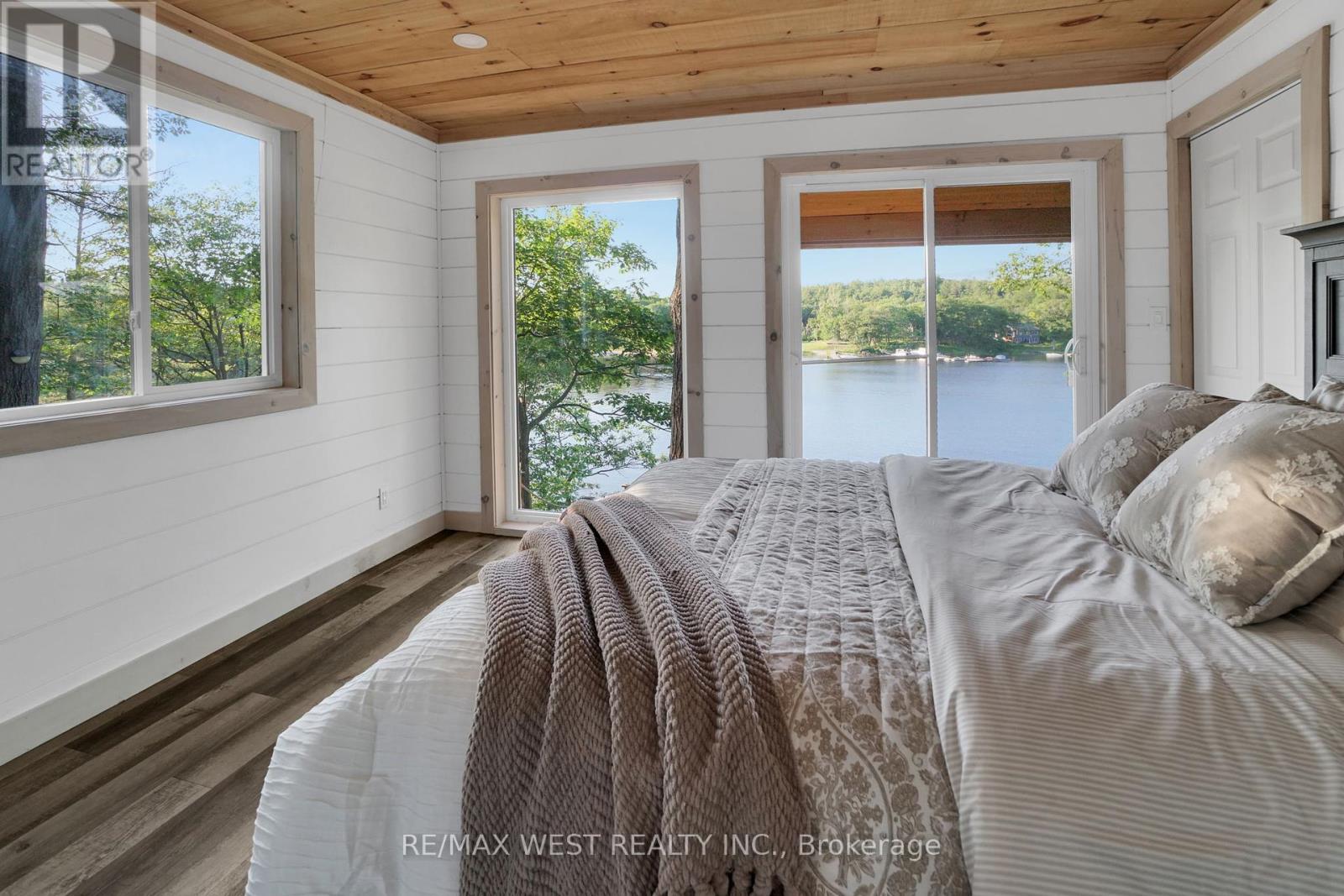 18 Inverlochy Road, Carling, Ontario  P0G 1G0 - Photo 35 - X12294716