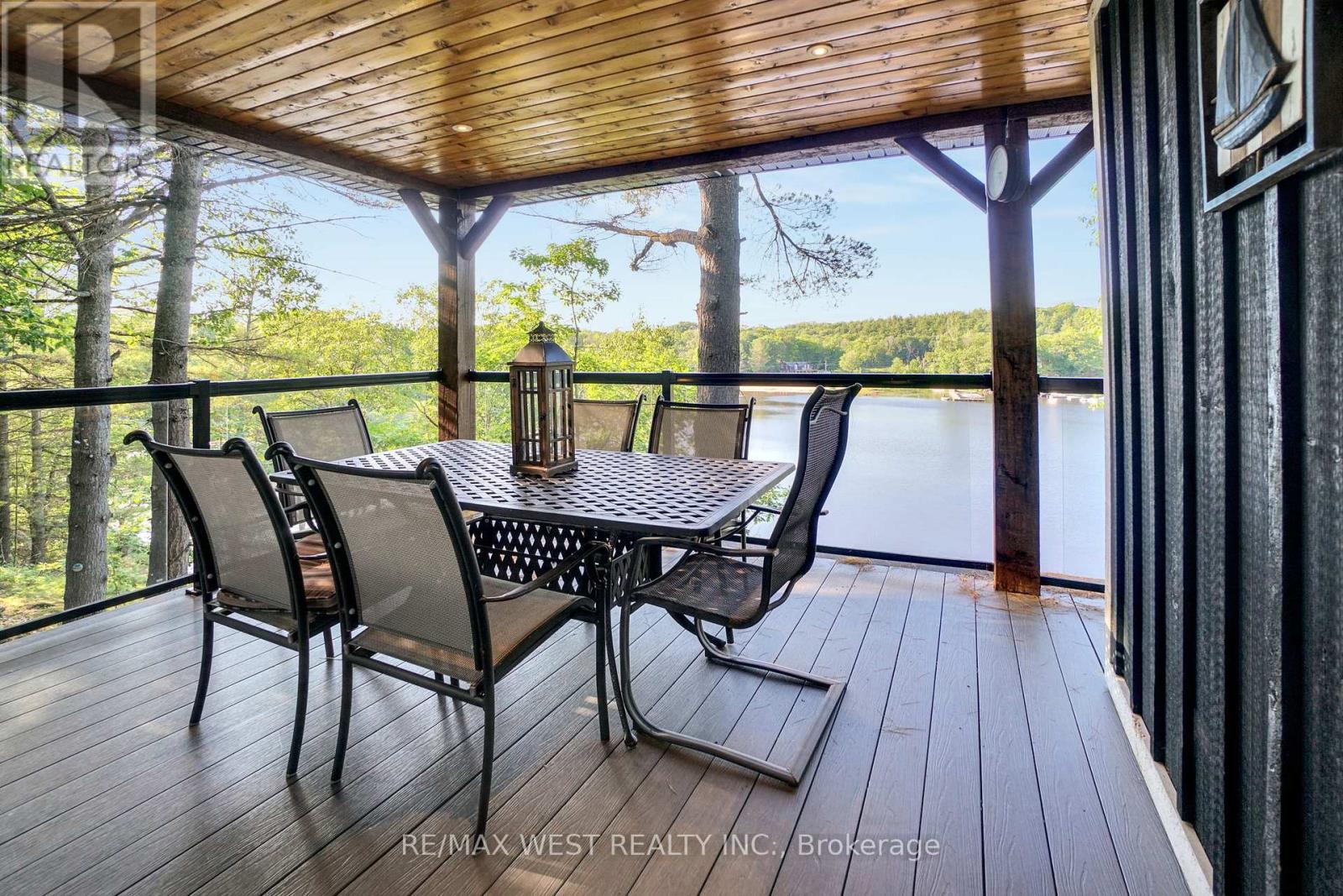 18 Inverlochy Road, Carling, Ontario  P0G 1G0 - Photo 8 - X12294716