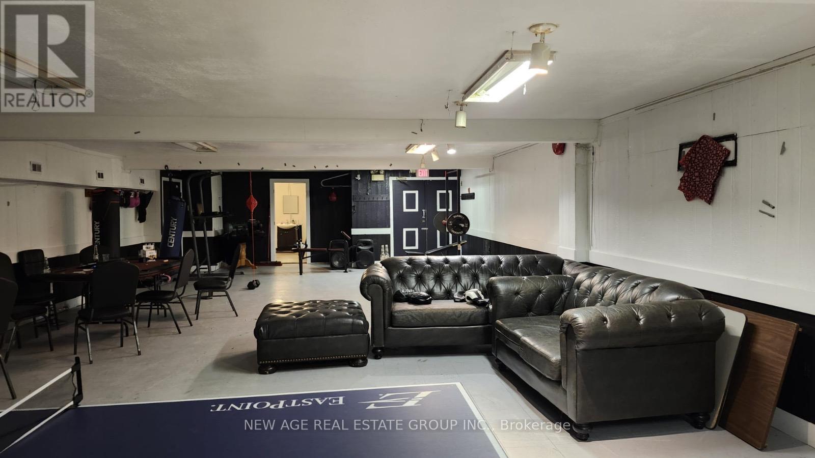 279 Kenilworth (Bsmnt) Avenue N, Hamilton, Ontario  L8H 4S8 - Photo 4 - X12294734