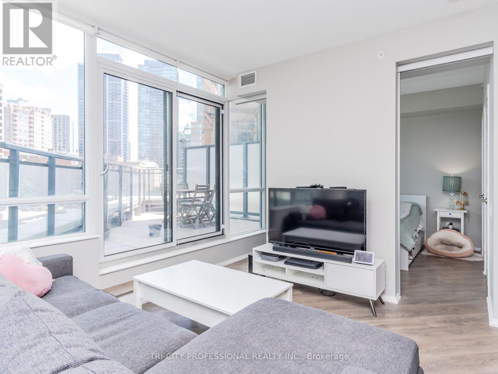 709 - 45 Charles Street E, Toronto, Ontario  M4Y 0B8 - Photo 16 - C12294402