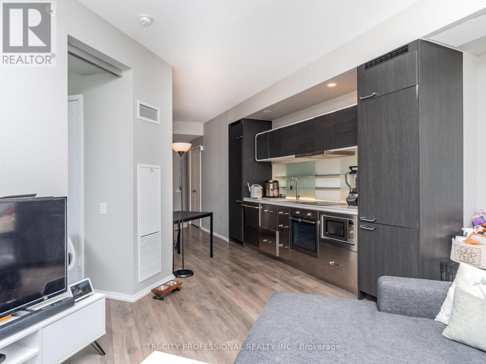 709 - 45 Charles Street E, Toronto, Ontario  M4Y 0B8 - Photo 9 - C12294402
