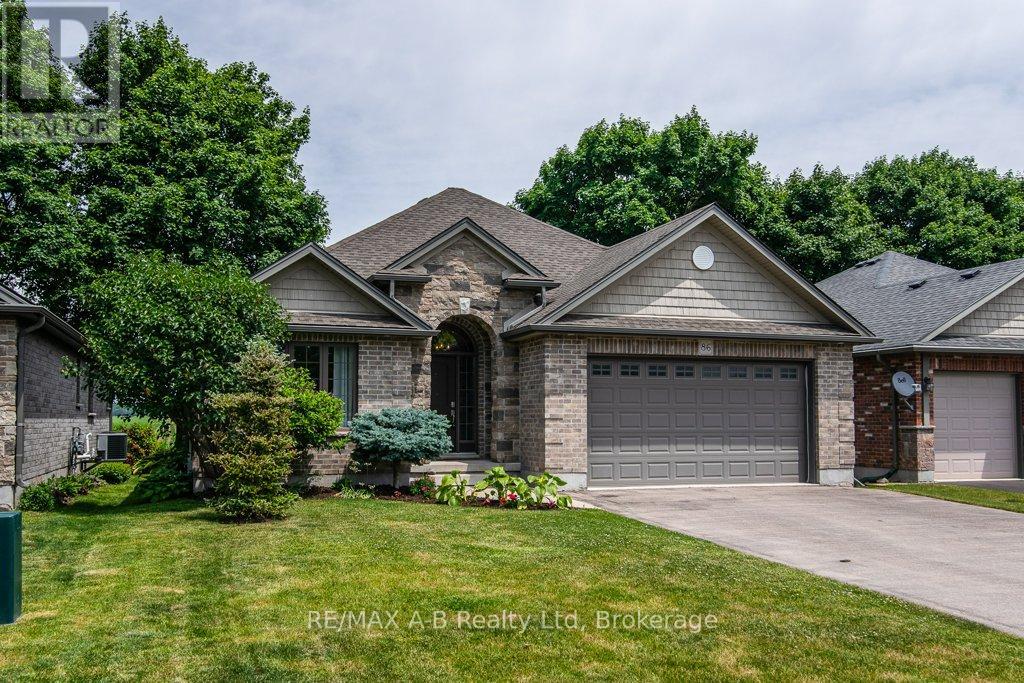 86 Jacob Street W, East Zorra-Tavistock, Ontario  N0B 2R0 - Photo 2 - X12294845