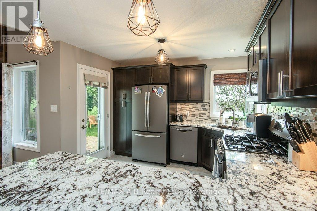 86 Jacob Street W, East Zorra-Tavistock, Ontario  N0B 2R0 - Photo 23 - X12294845