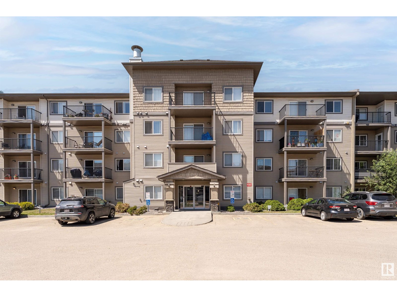 Property at #438 301 CLAREVIEW STATION DR NW image 1