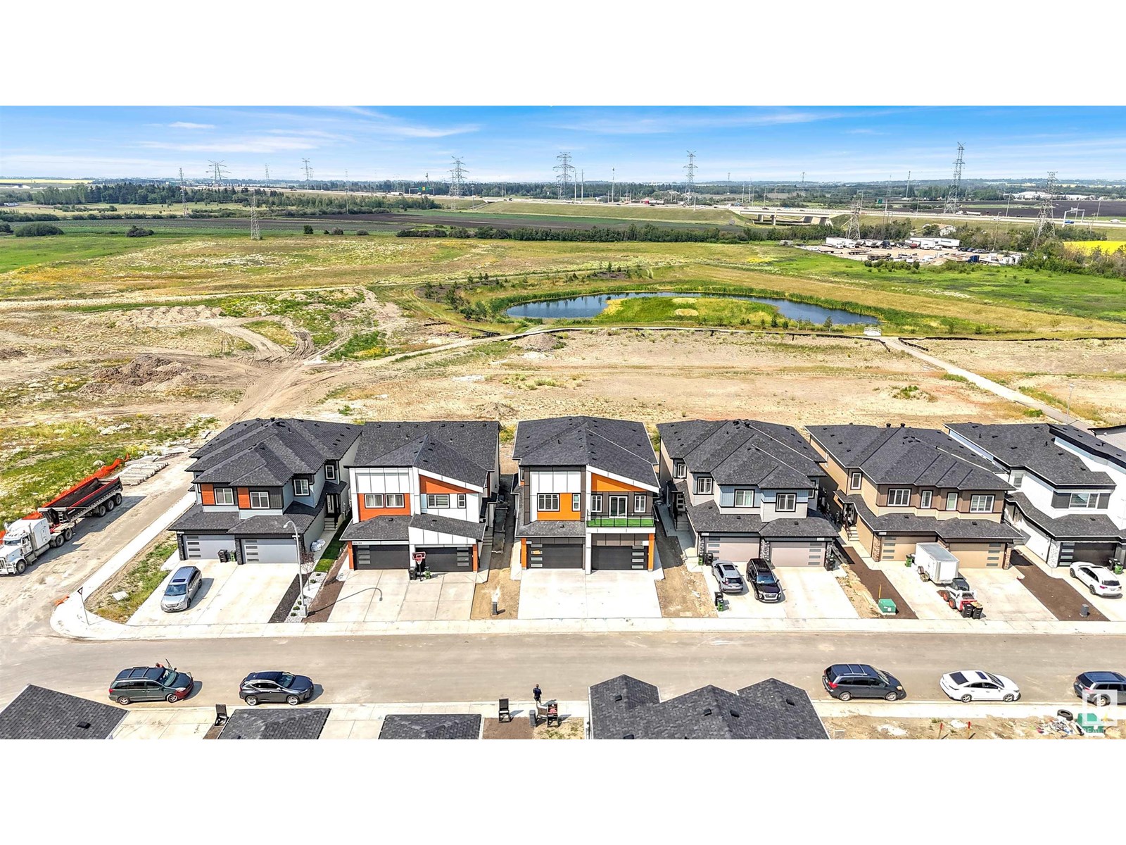 Property at 2020 155 AV NW image 1