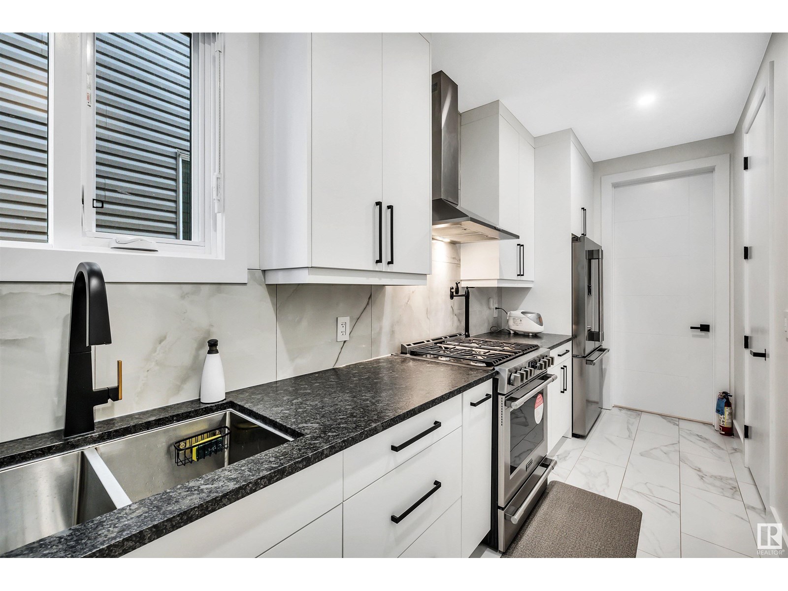 Property at 1293 PEREGRINE TC NW image 1