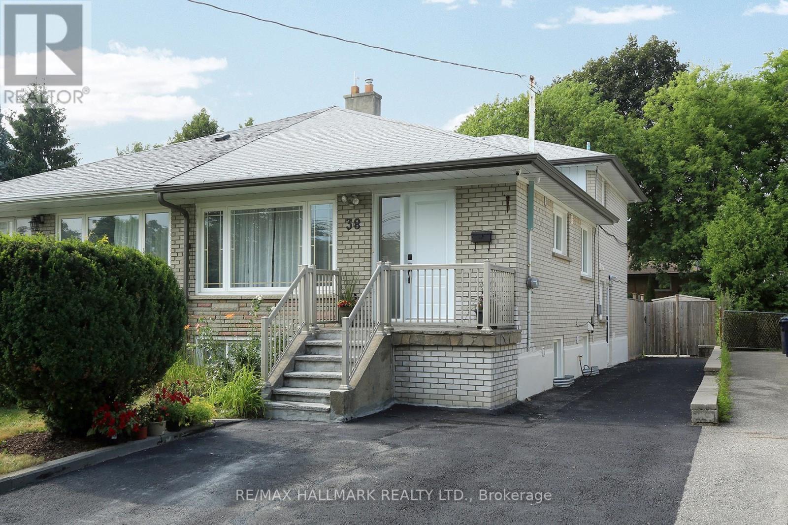 Property at 38 SANTA BARBARA ROAD image 1