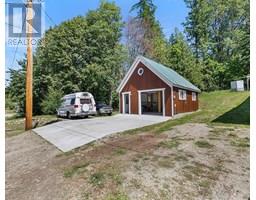 1524 RUSSEL Avenue, riondel, British Columbia