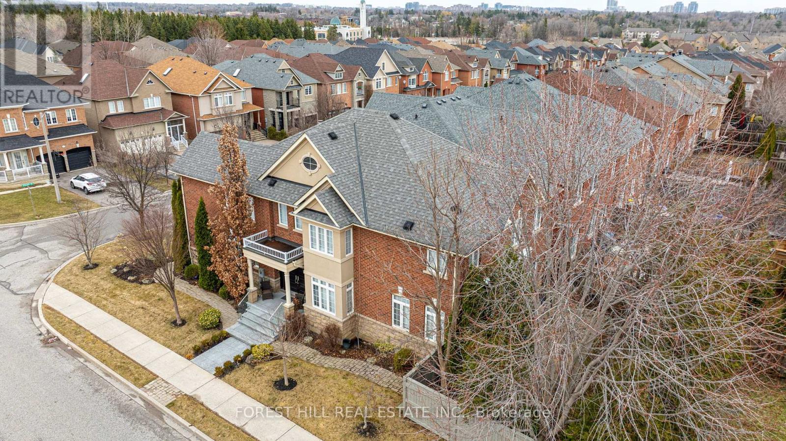 Property at 75 STRAUSS ROAD image 3