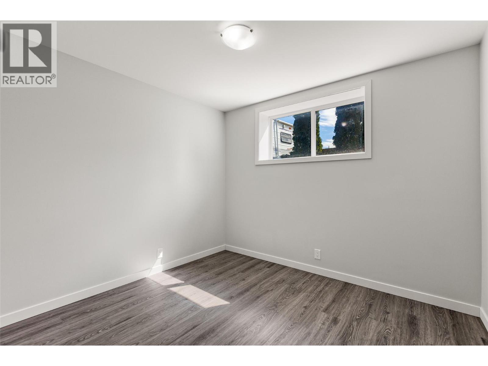 418 9th Avenue S, Creston, British Columbia  V0B 1G3 - Photo 15 - 10355547