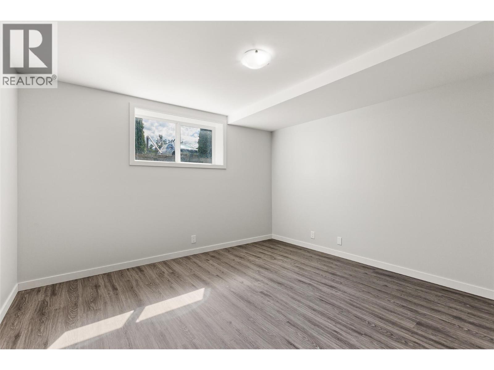 418 9th Avenue S, Creston, British Columbia  V0B 1G3 - Photo 16 - 10355547