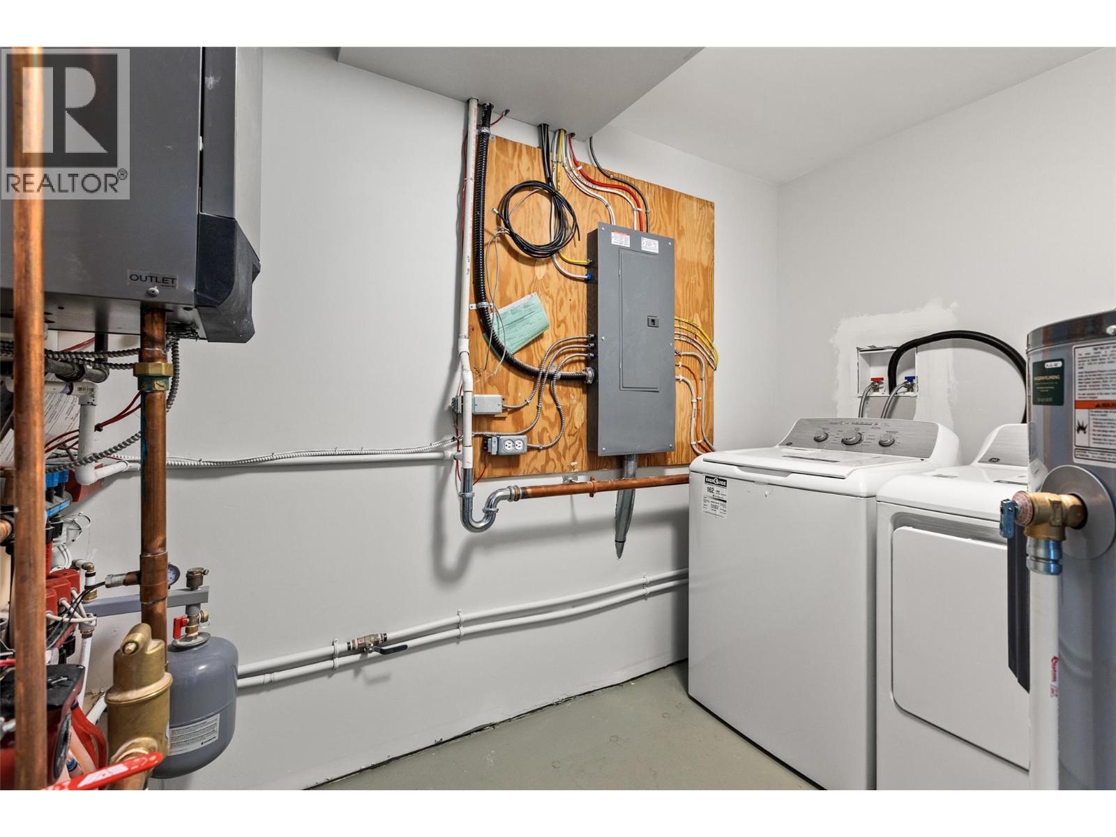 418 9th Avenue S, Creston, British Columbia  V0B 1G3 - Photo 17 - 10355547