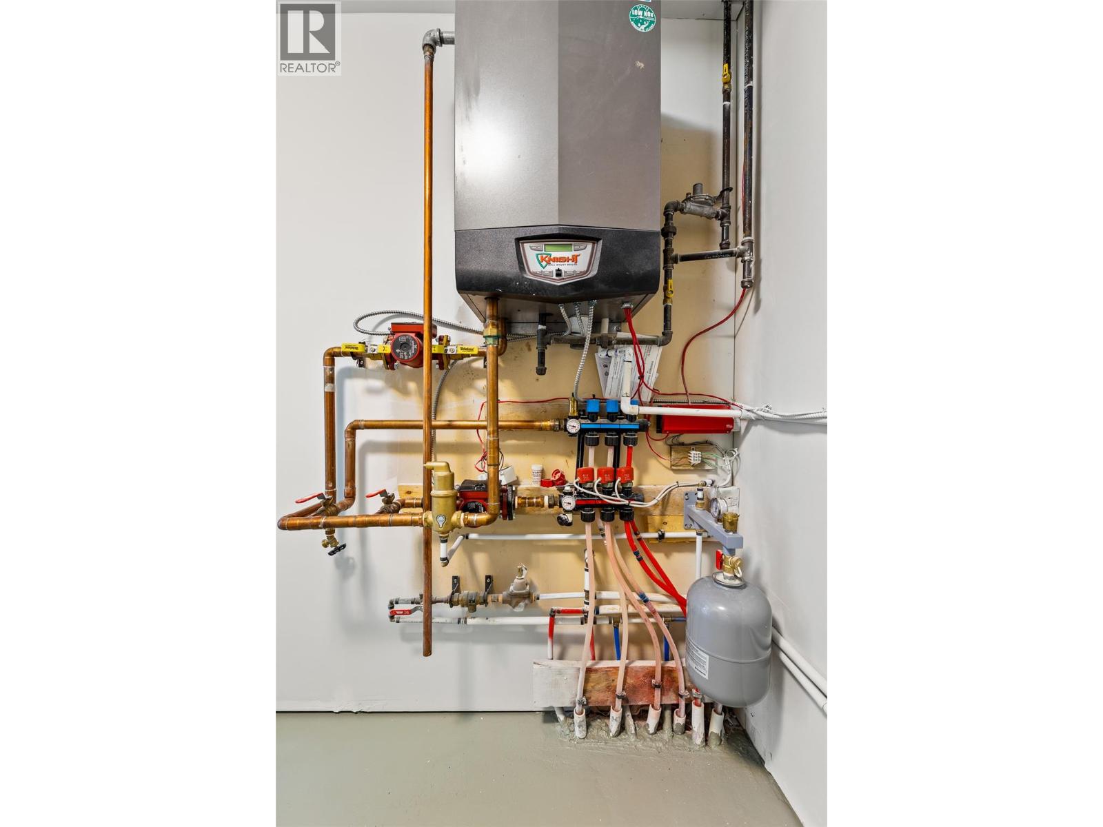 418 9th Avenue S, Creston, British Columbia  V0B 1G3 - Photo 18 - 10355547