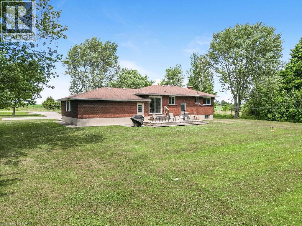 881 Kings Row, Dunnville, Ontario  N1A 2W8 - Photo 10 - 40752864
