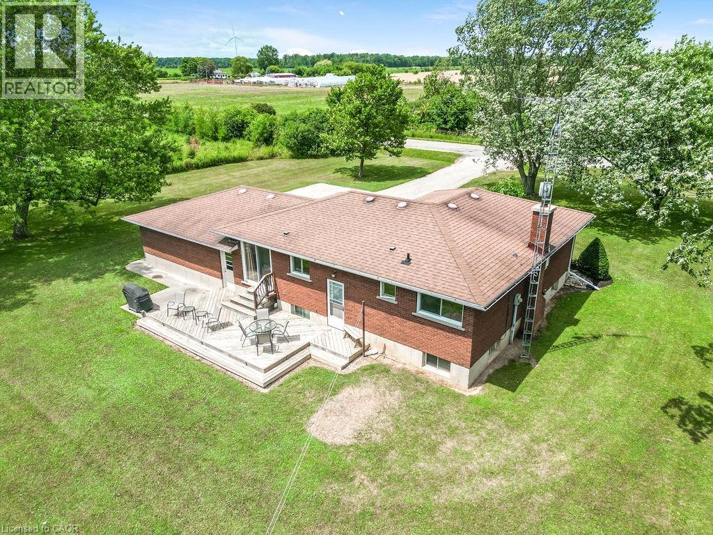 881 Kings Row, Dunnville, Ontario  N1A 2W8 - Photo 9 - 40752864