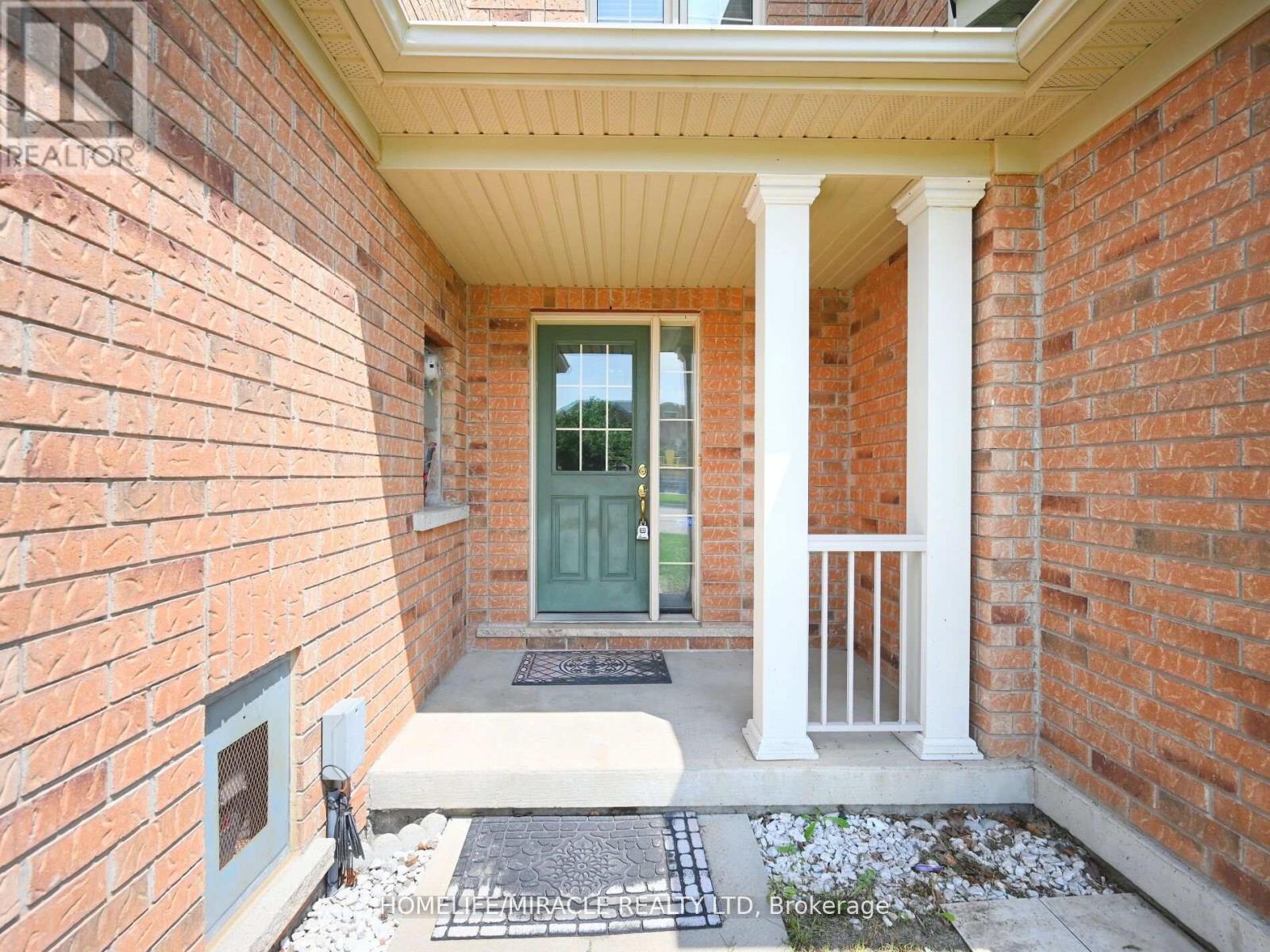 Property at 174 - 81 CEDARBROOK ROAD image 2