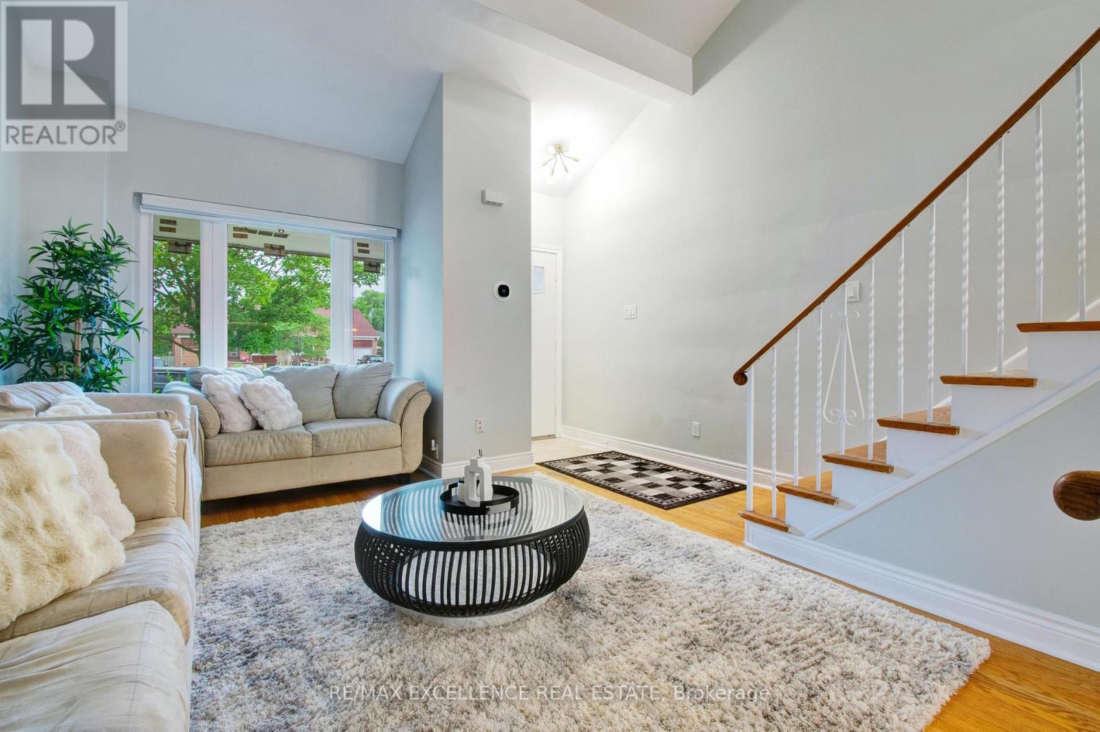 Property at 3047 MERRITT AVENUE image 5