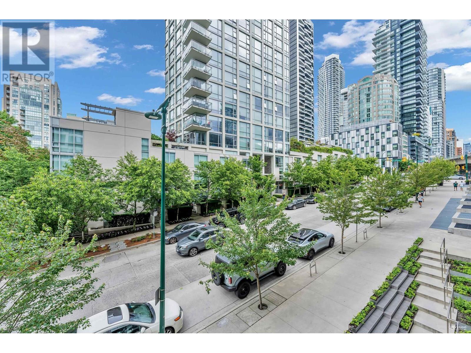 303 1480 Howe Street, Vancouver, British Columbia  V6Z 0G5 - Photo 4 - R3028600