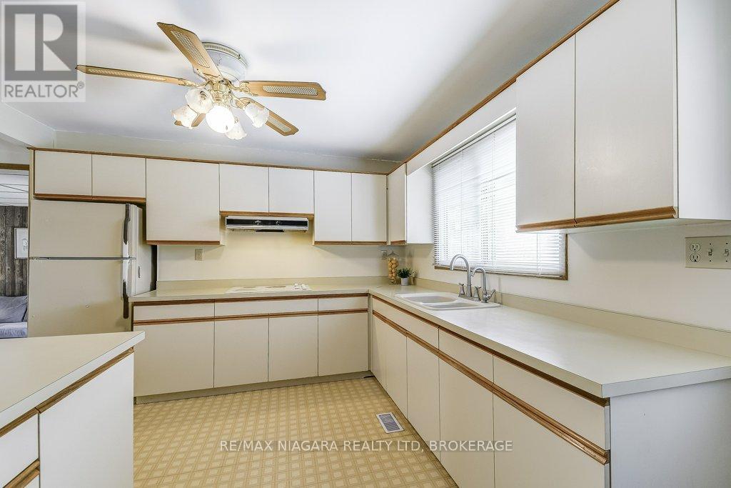 98 Merritt Parkway, Port Colborne, Ontario  L3K 3Y1 - Photo 21 - X12294991