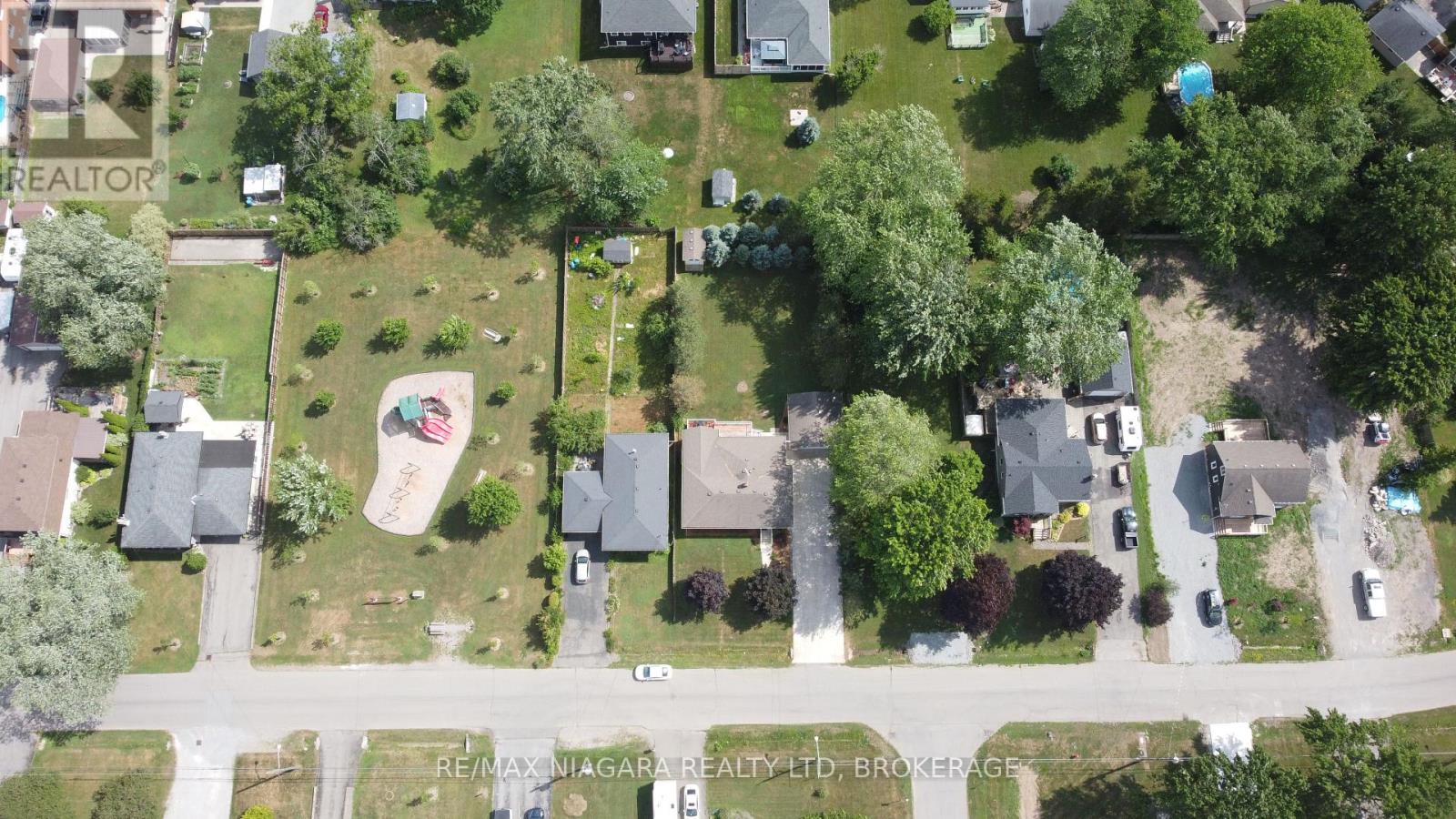 98 Merritt Parkway, Port Colborne, Ontario  L3K 3Y1 - Photo 44 - X12294991