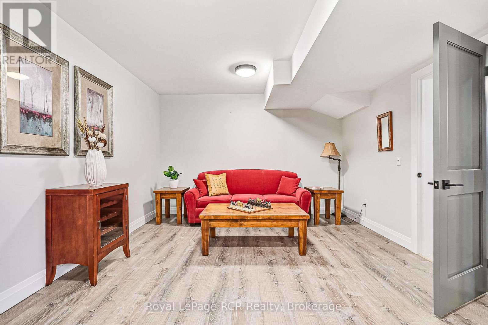 4 Meadowlark Way, Clearview, Ontario  L9Y 0K1 - Photo 36 - S12295016