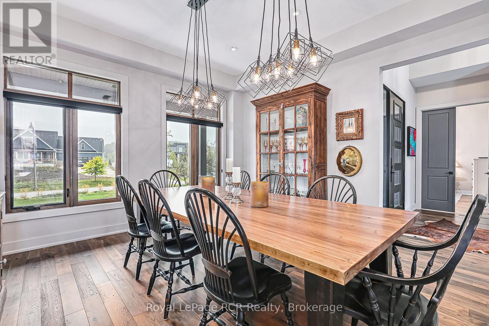 4 Meadowlark Way, Clearview, Ontario  L9Y 0K1 - Photo 6 - S12295016