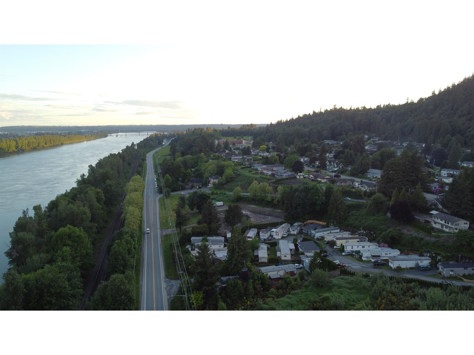 34491 Lougheed Highway, Mission, British Columbia  V2V 6N7 - Photo 13 - C8070879