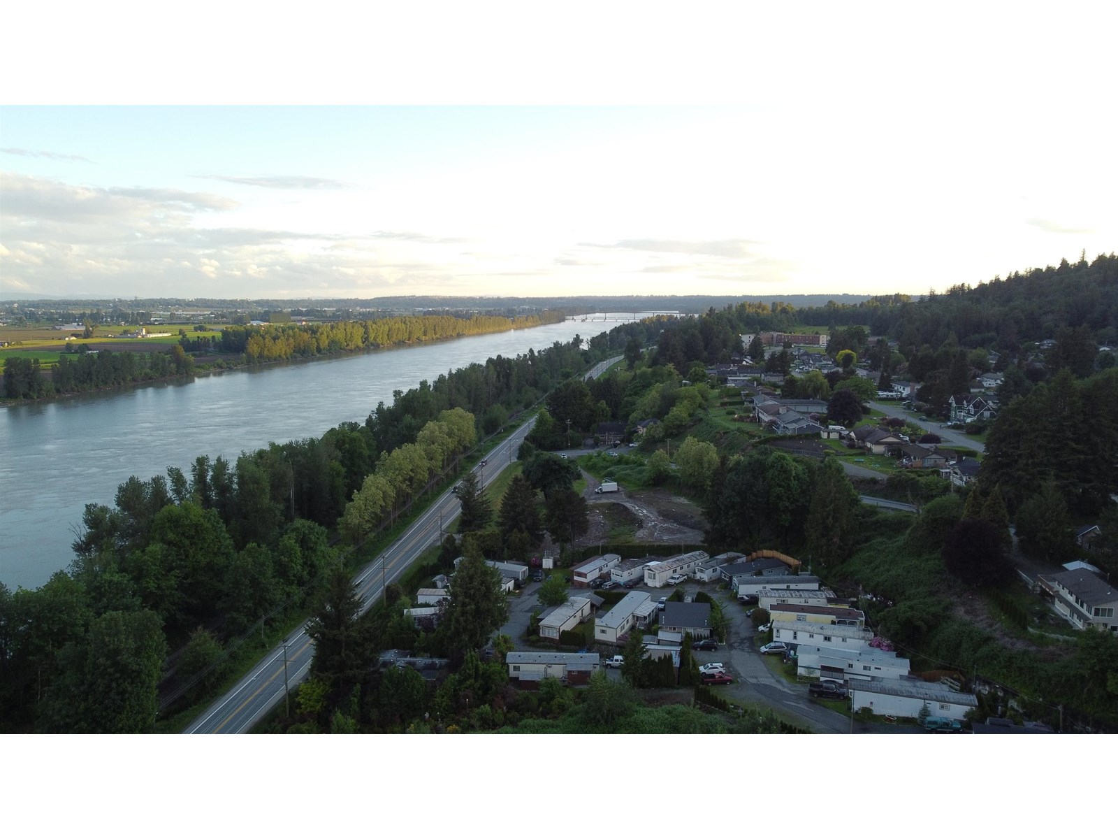 34491 Lougheed Highway, Mission, British Columbia  V2V 6N7 - Photo 14 - C8070879