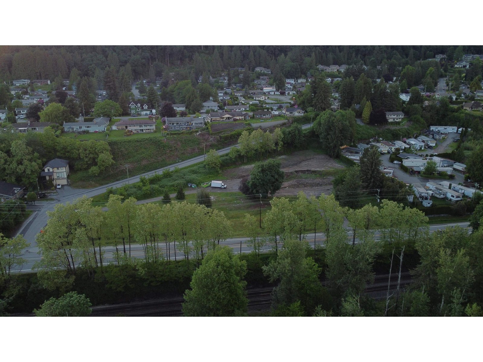 34491 Lougheed Highway, Mission, British Columbia  V2V 6N7 - Photo 8 - C8070879