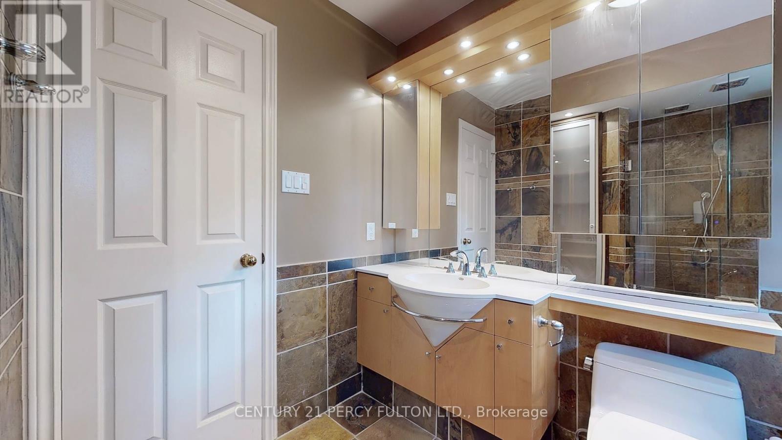 1746 The Loft, Mississauga, Ontario  L5L 3H5 - Photo 33 - W12294684