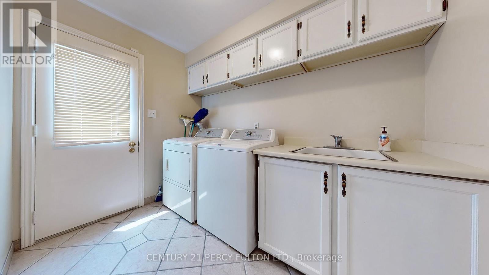 1746 The Loft, Mississauga, Ontario  L5L 3H5 - Photo 17 - W12294684