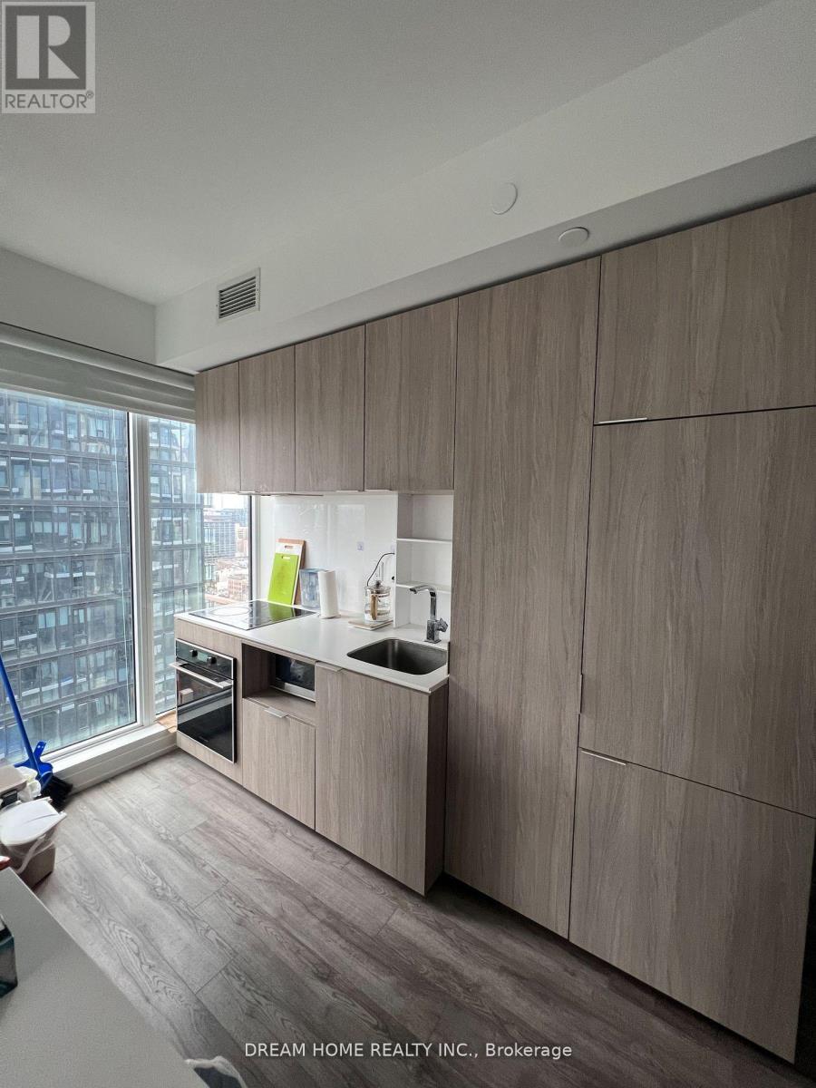2310 - 77 Shuter Street, Toronto, Ontario  M5B 0B8 - Photo 2 - C12295000