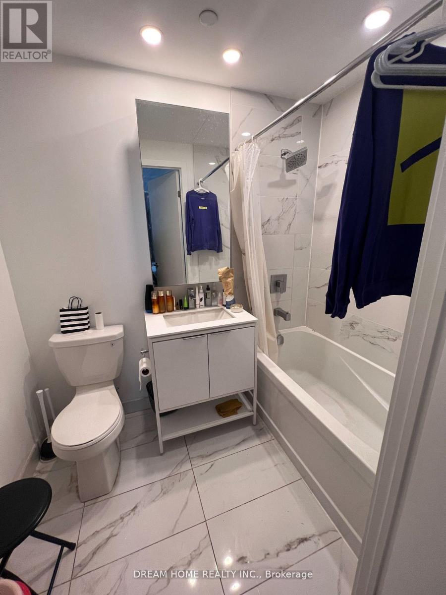 2310 - 77 Shuter Street, Toronto, Ontario  M5B 0B8 - Photo 5 - C12295000