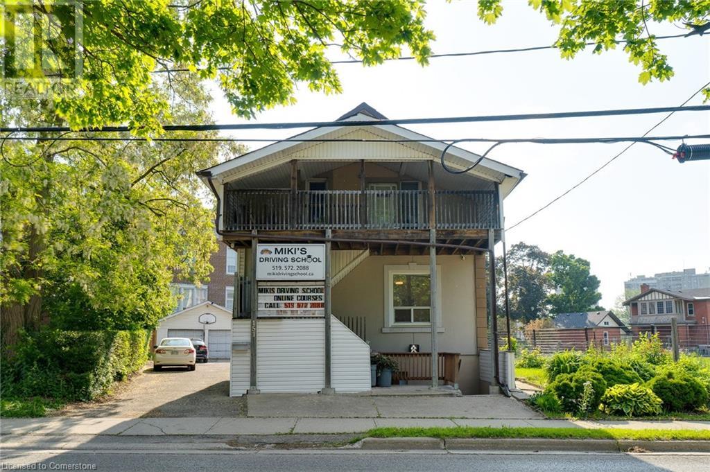 Property at 151 LANCASTER Street E image 1