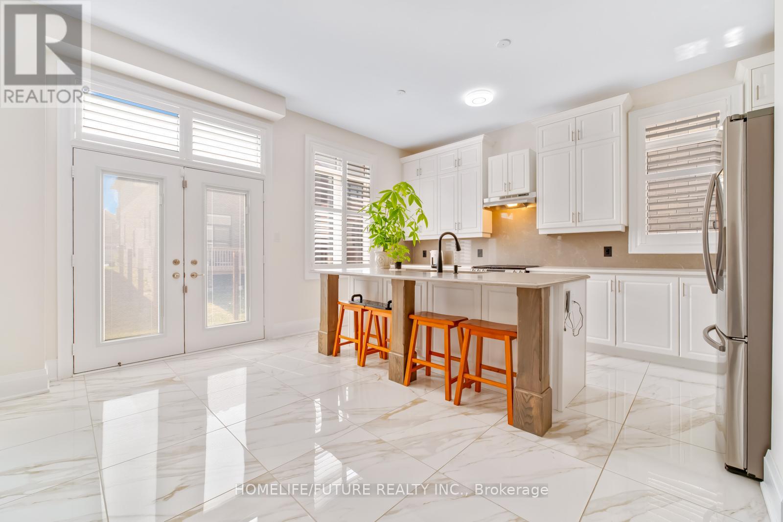 14 Nigh Drive, Markham, Ontario  L3S 0G4 - Photo 11 - N12294992