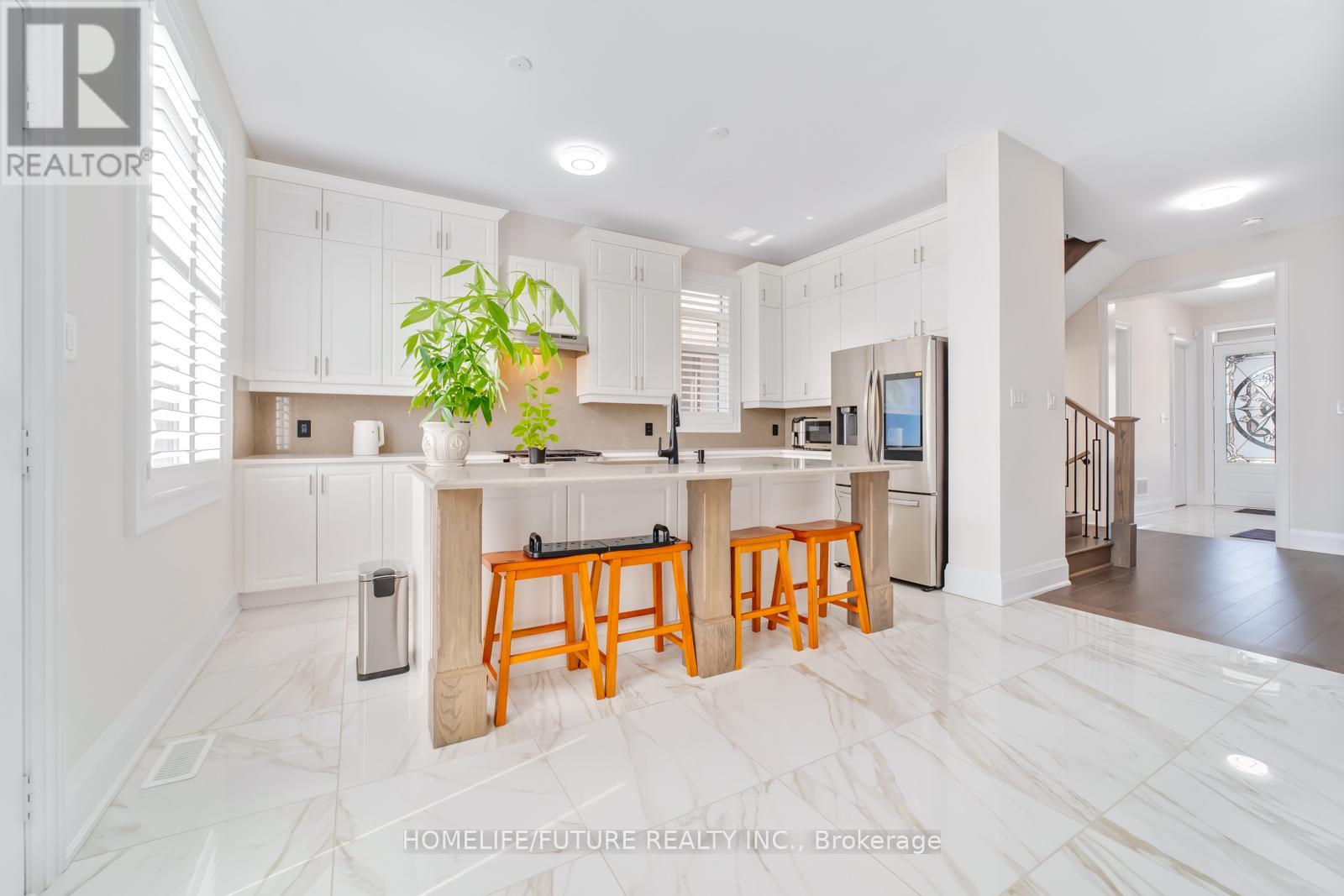 14 Nigh Drive, Markham, Ontario  L3S 0G4 - Photo 12 - N12294992