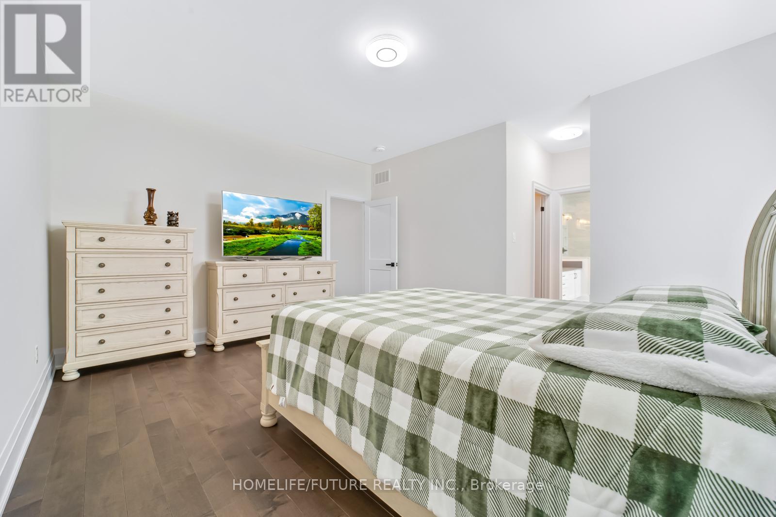 14 Nigh Drive, Markham, Ontario  L3S 0G4 - Photo 21 - N12294992