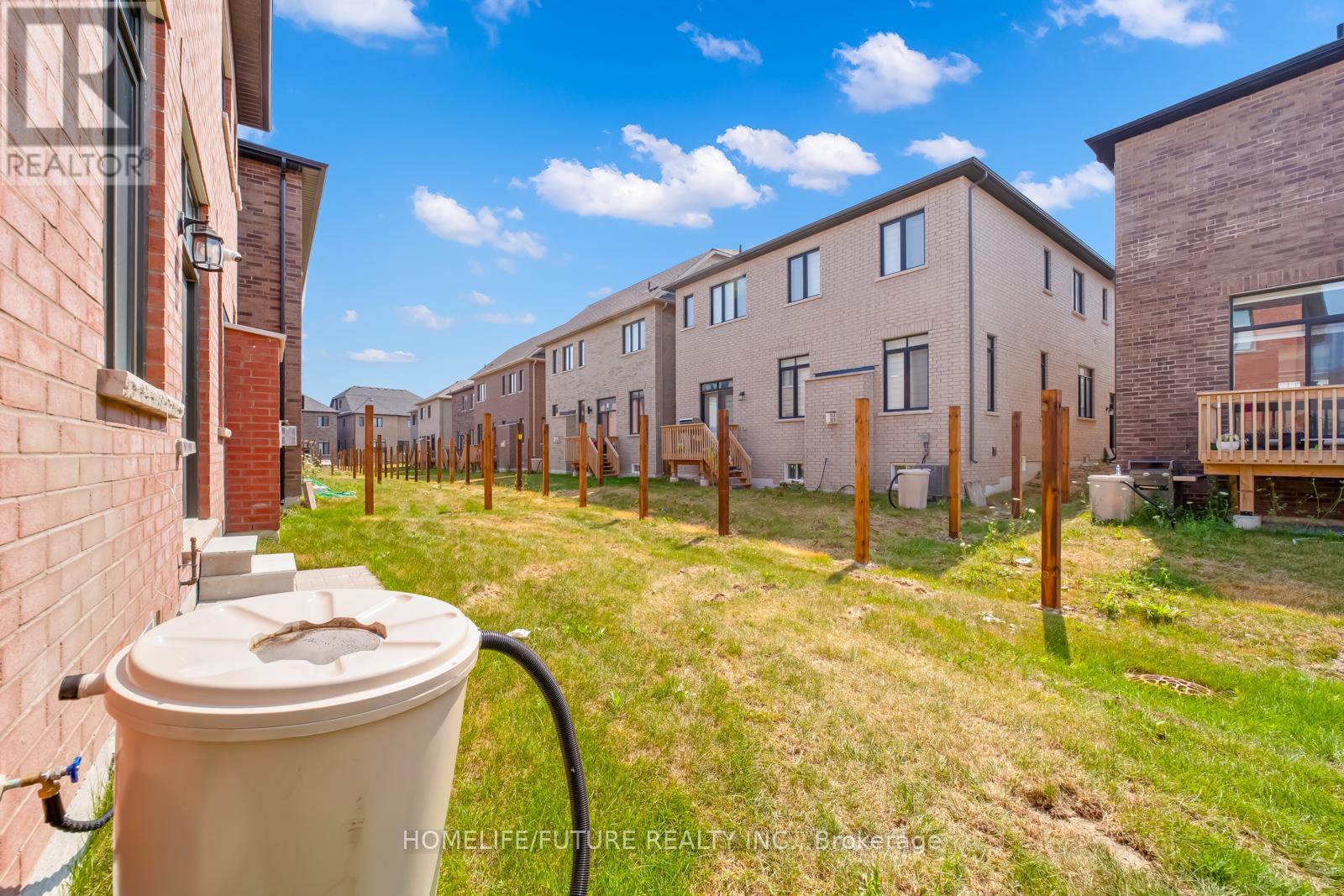 14 Nigh Drive, Markham, Ontario  L3S 0G4 - Photo 40 - N12294992