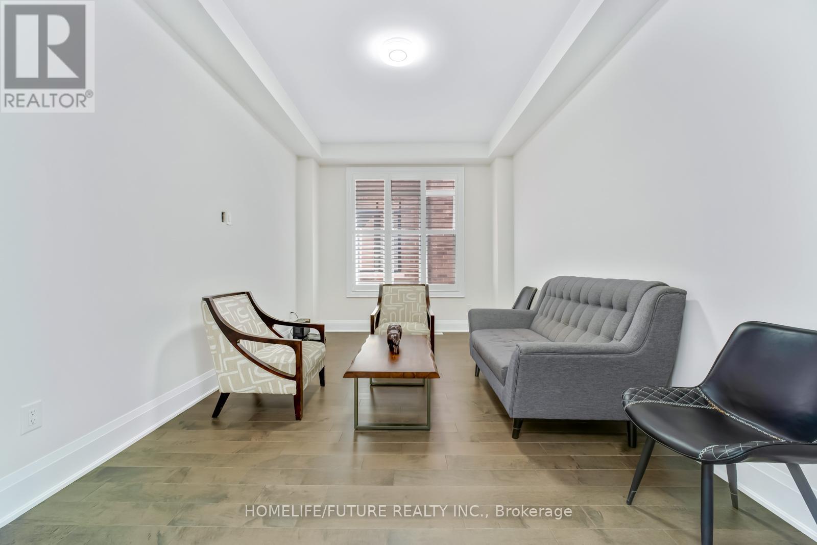 14 Nigh Drive, Markham, Ontario  L3S 0G4 - Photo 9 - N12294992