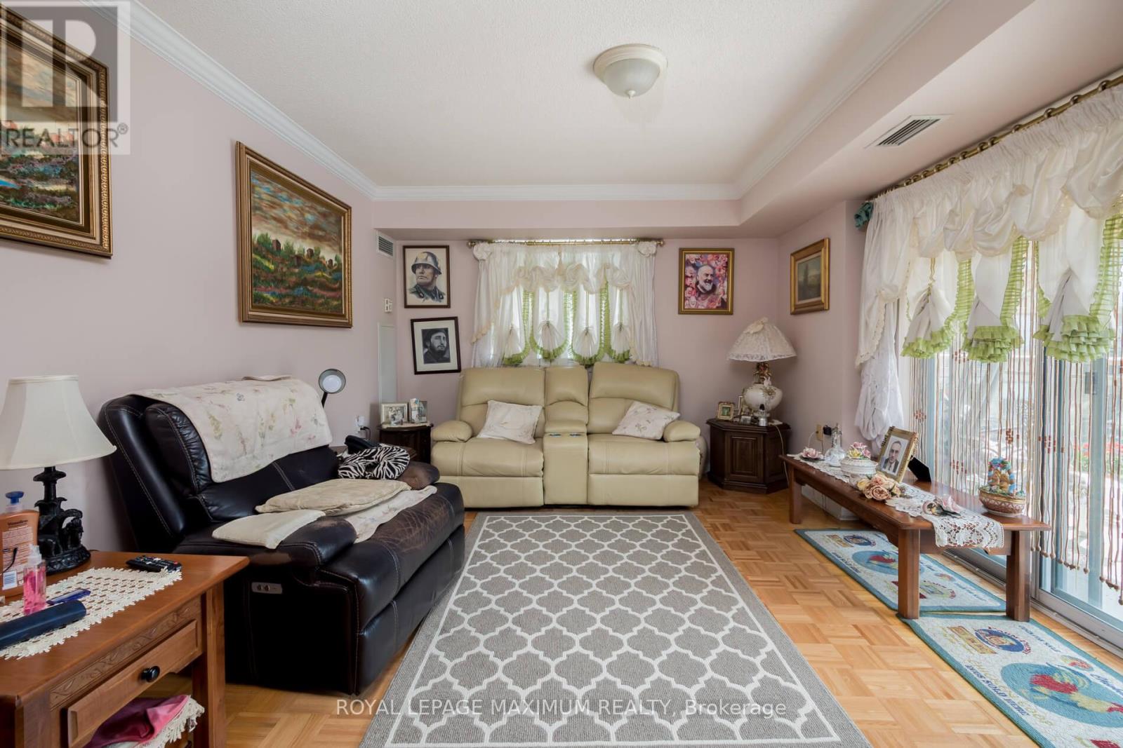 408 - 2506 Rutherford Road, Vaughan, Ontario  L4K 5N4 - Photo 12 - N12295005
