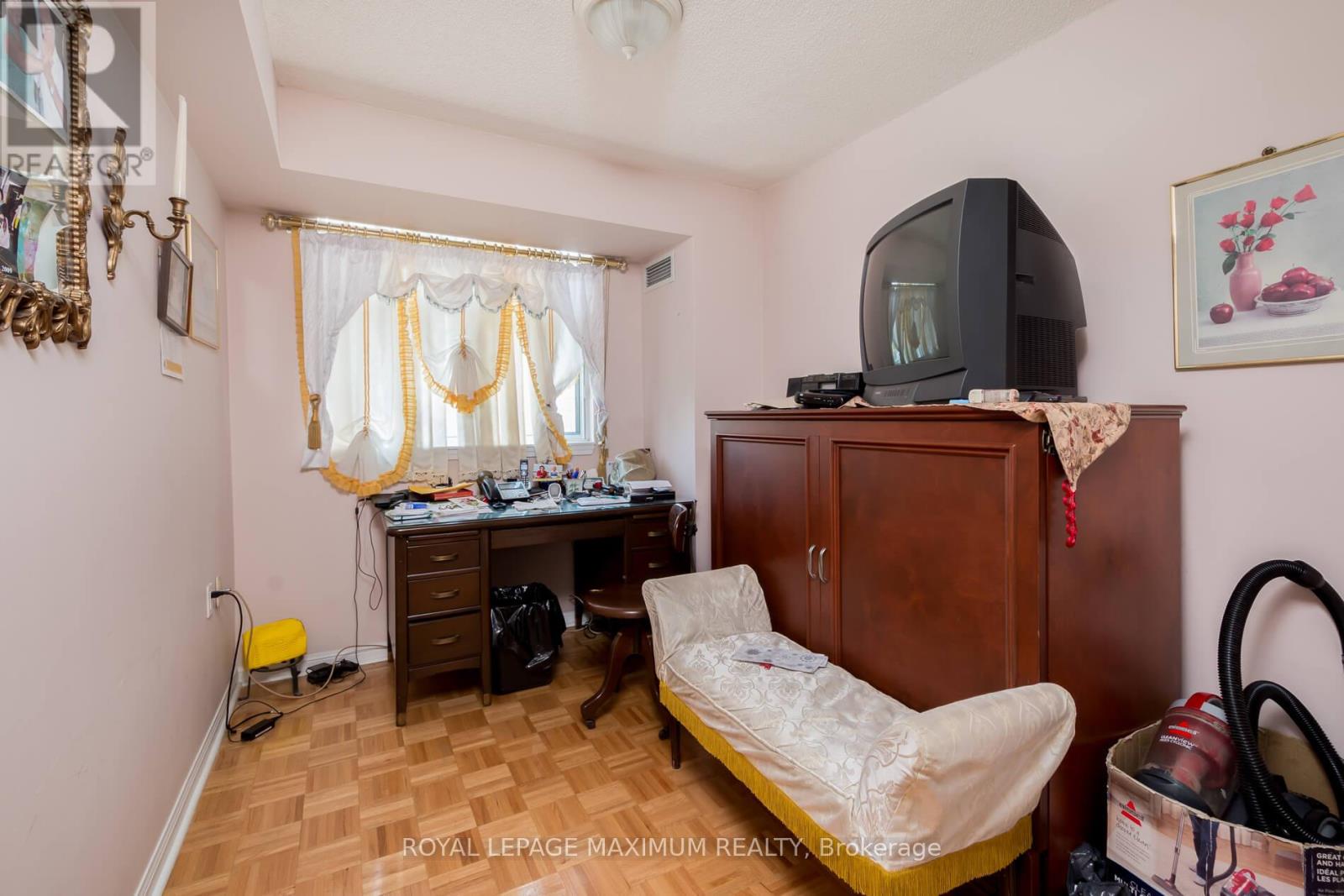408 - 2506 Rutherford Road, Vaughan, Ontario  L4K 5N4 - Photo 18 - N12295005