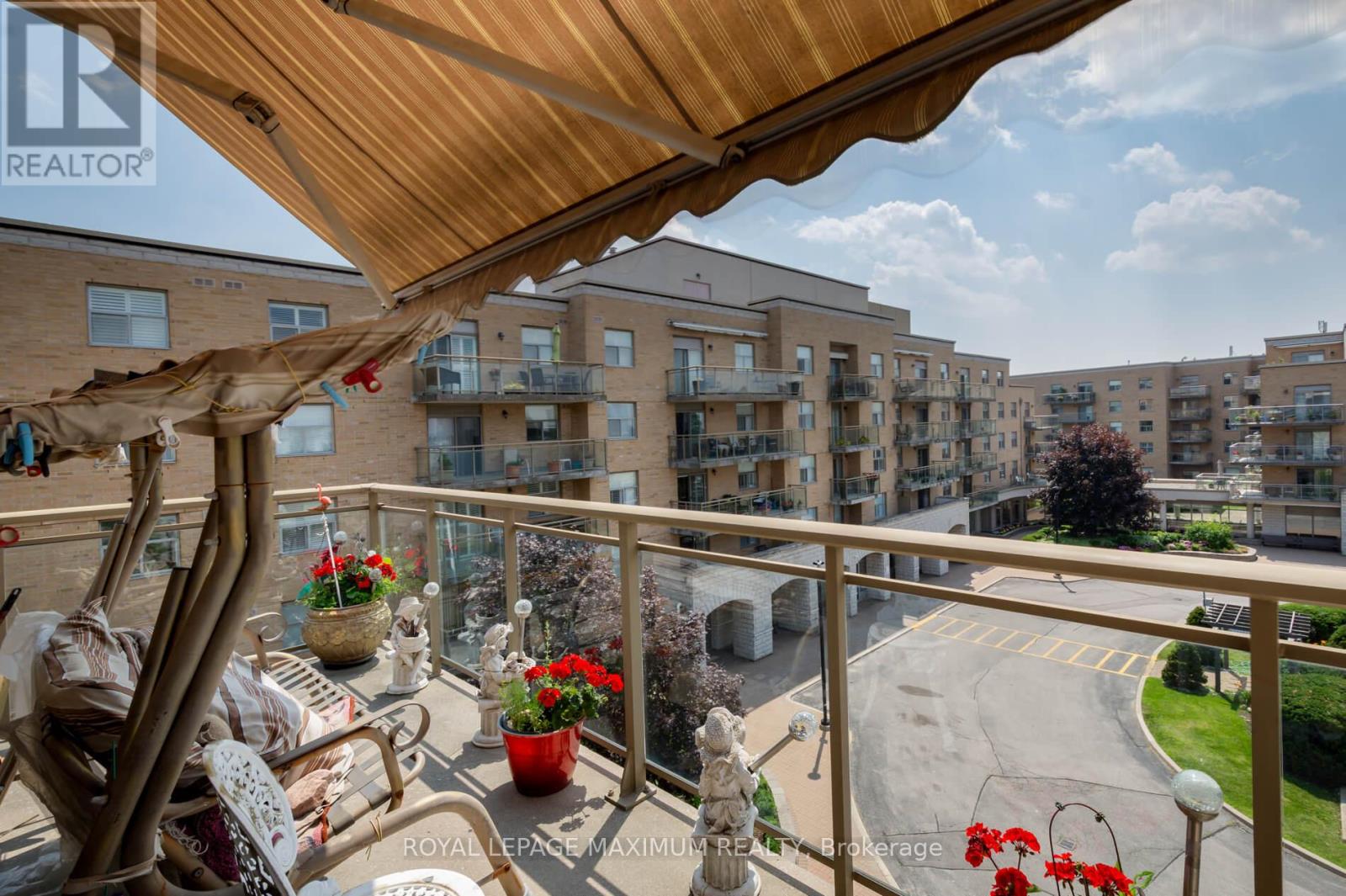 408 - 2506 Rutherford Road, Vaughan, Ontario  L4K 5N4 - Photo 21 - N12295005