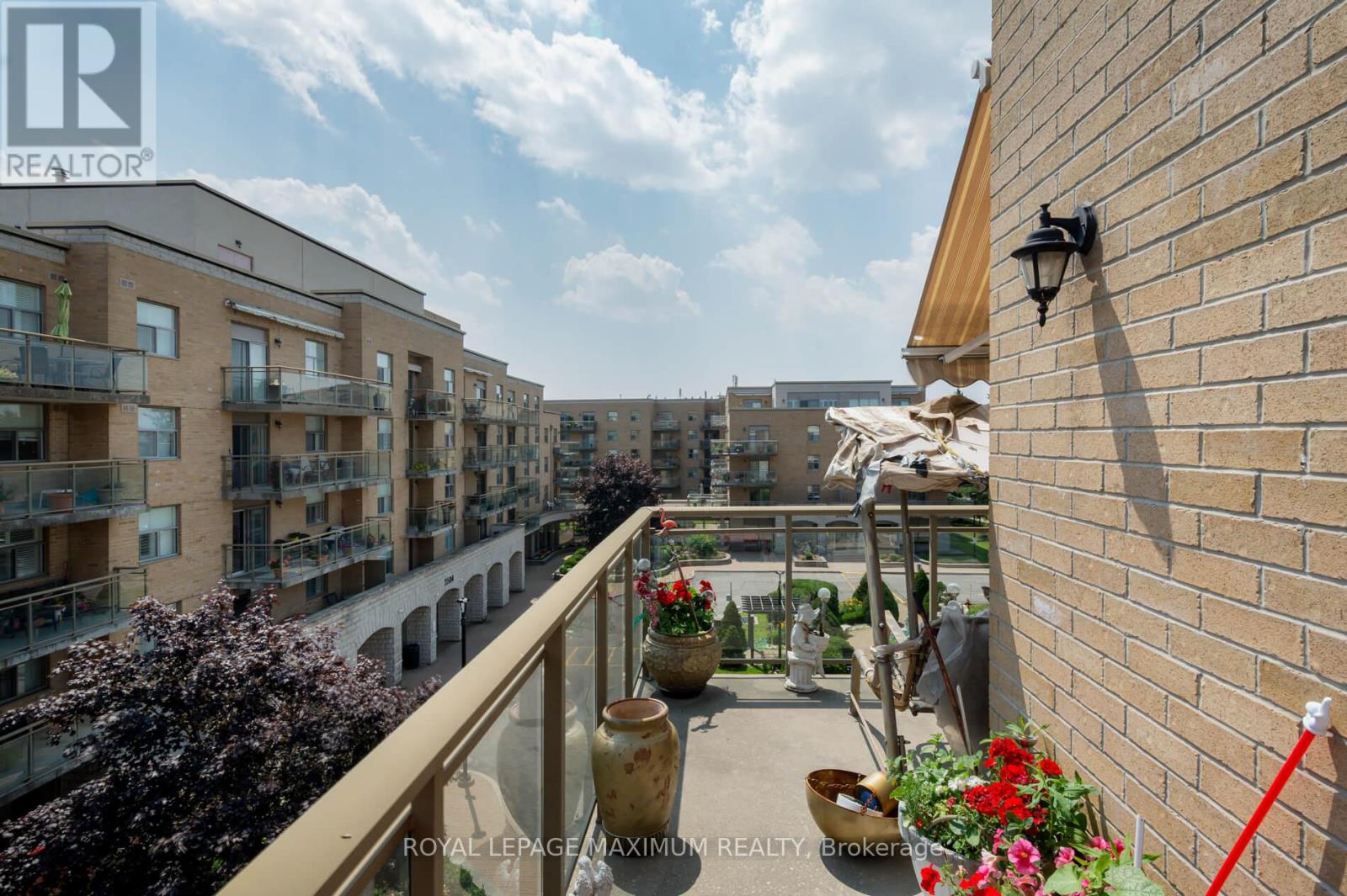 408 - 2506 Rutherford Road, Vaughan, Ontario  L4K 5N4 - Photo 24 - N12295005