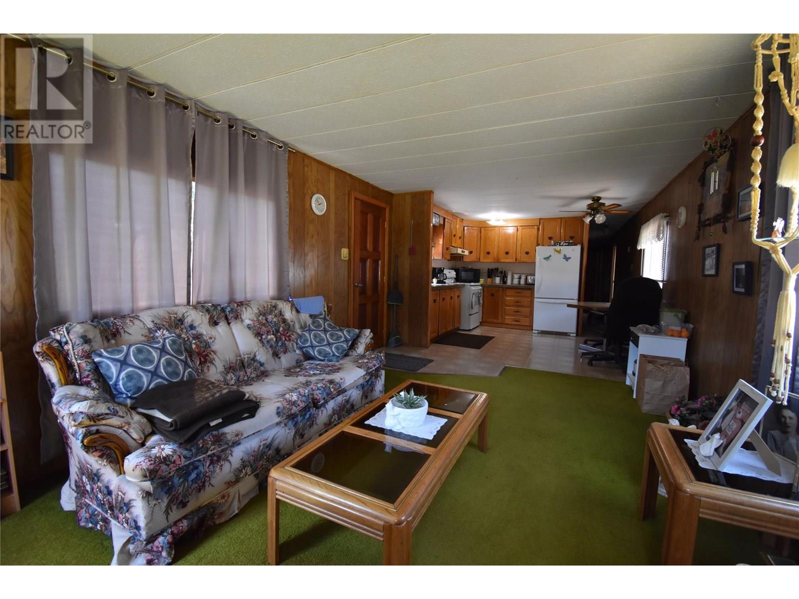 159 Schulte Crescent, Castlegar, British Columbia  V1N 3E1 - Photo 2 - 10356154