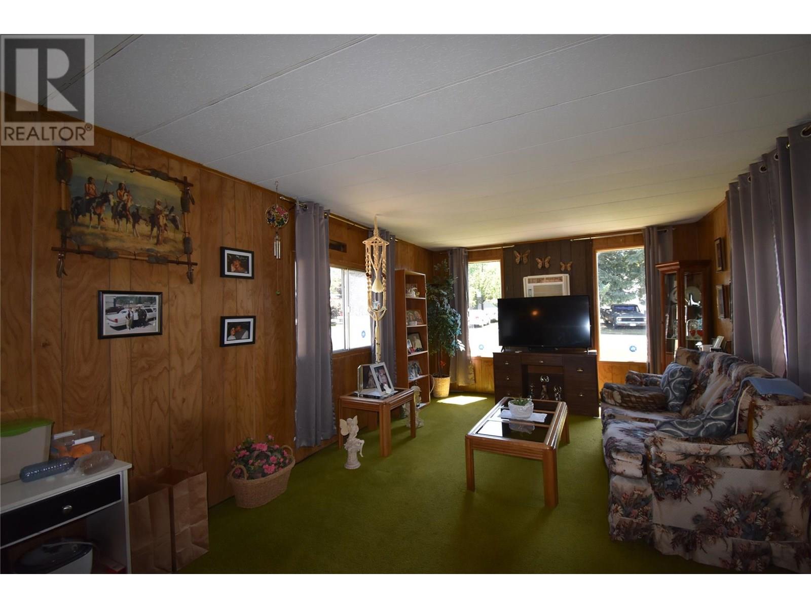 159 Schulte Crescent, Castlegar, British Columbia  V1N 3E1 - Photo 4 - 10356154